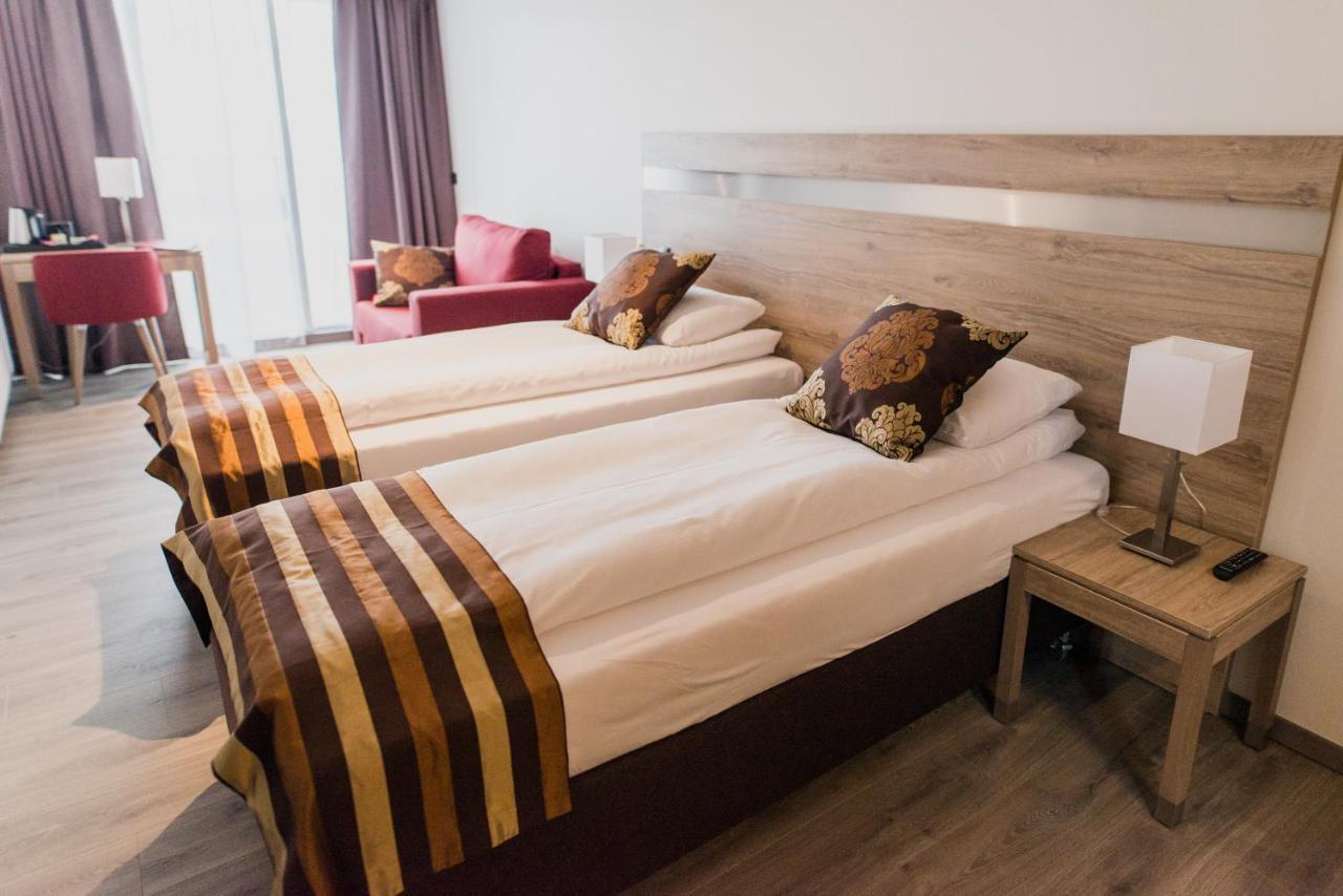 Hotel Duus By Keflavik Airport Экстерьер фото