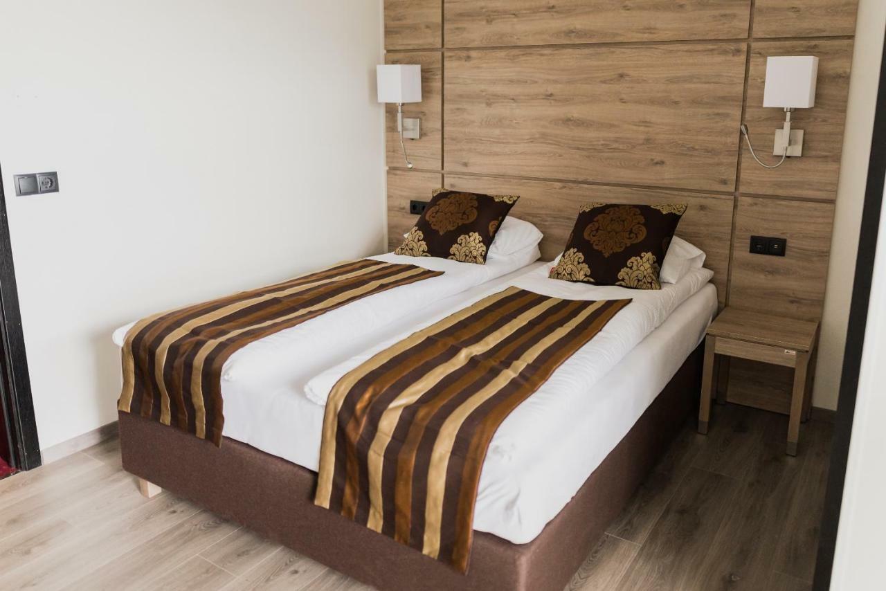 Hotel Duus By Keflavik Airport Экстерьер фото